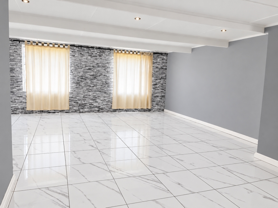 To Let 4 Bedroom Property for Rent in Beacon Bay Eastern Cape